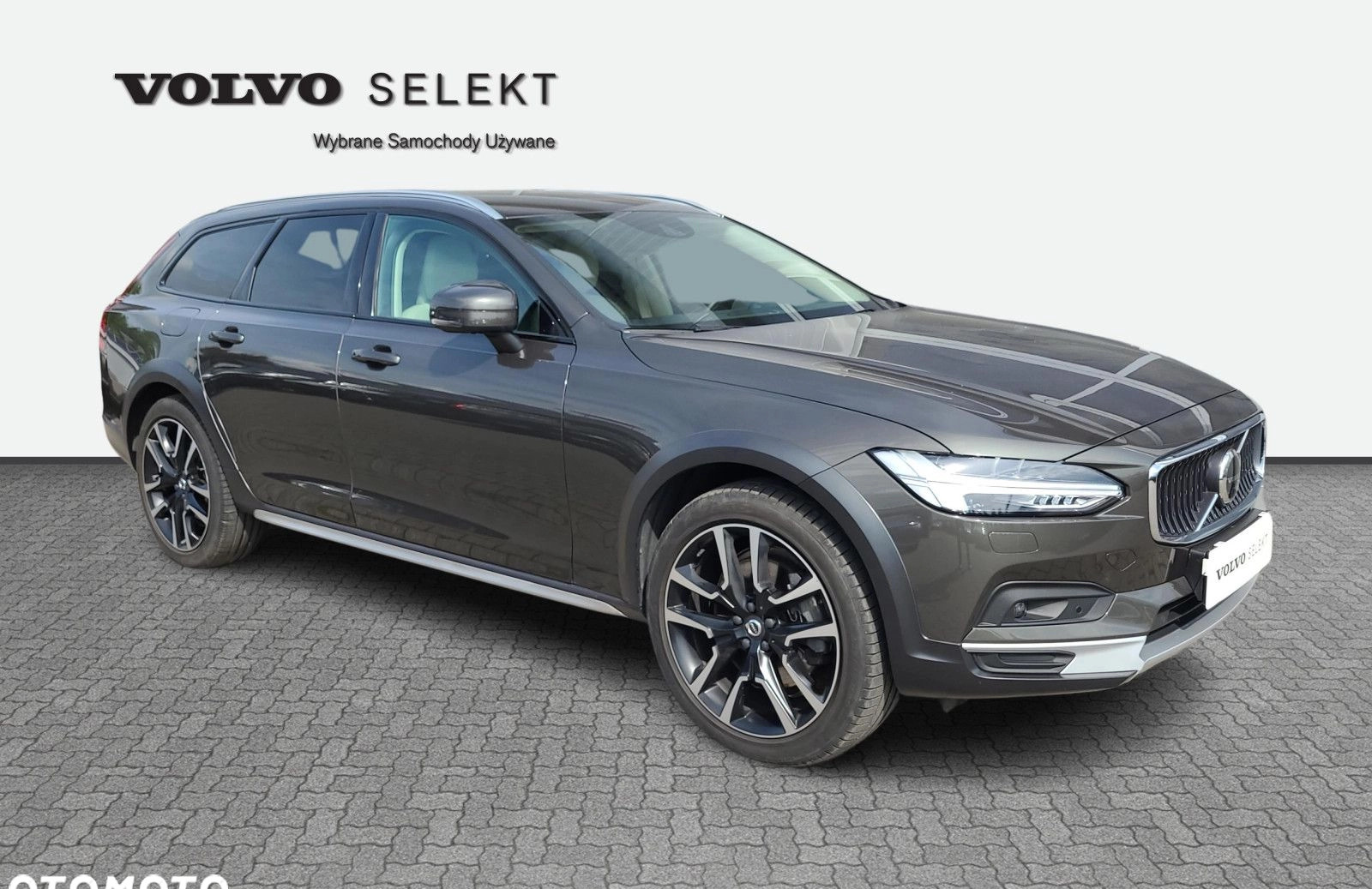 Volvo V90 Cross Country cena 232000 przebieg: 50000, rok produkcji 2020 z Sulechów małe 704